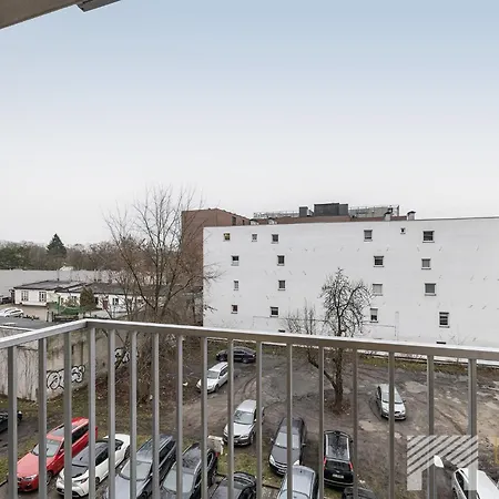 Apartment Diasfera Premium By Lookap